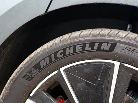 2025�� EV 701KM�����״�������