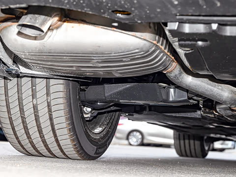 2025�� �Ŀ� E 300 L ʱ����