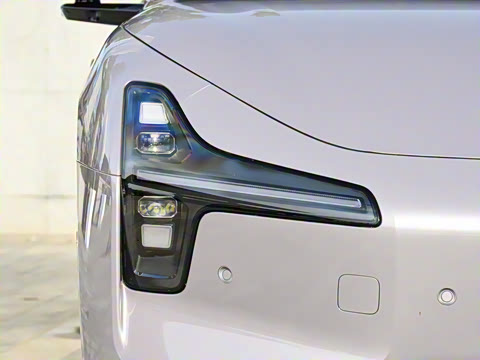 2025�� 600 �������� Max