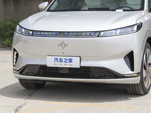 2025�� 210Ultra�Ǽݰ� 6��