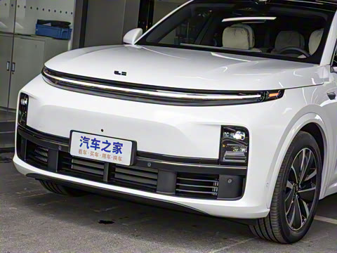 2025�� Pro ���ܻ��°�