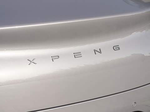 2025�� 600 �������� Max