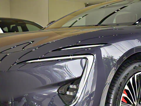 2025�� �Ŀ� Ultra���̰�