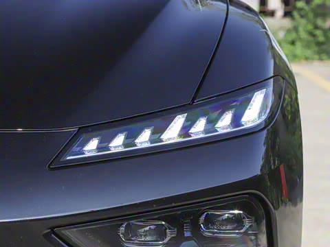 2025�� ���� 650ProѲ����