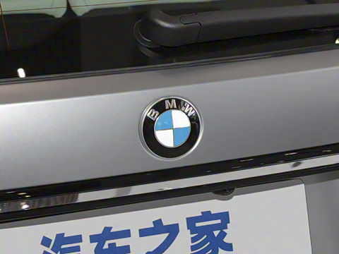 2024�� xDrive40i ������M�˶���װ