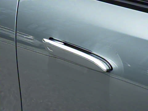 2025�� �Ŀ� E 300 ʱ�����˶���