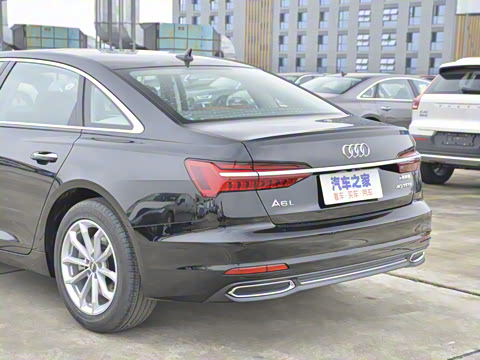 2021�� 40 TFSI ����������