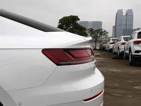 2020�� 330TSI ���հ� ��VI