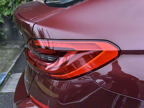 2021�� �Ŀ� 630i M�˶������мҰ�