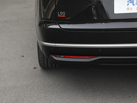 2025�� Ultra ������