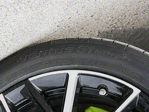 2025�� 560MAX 185kW