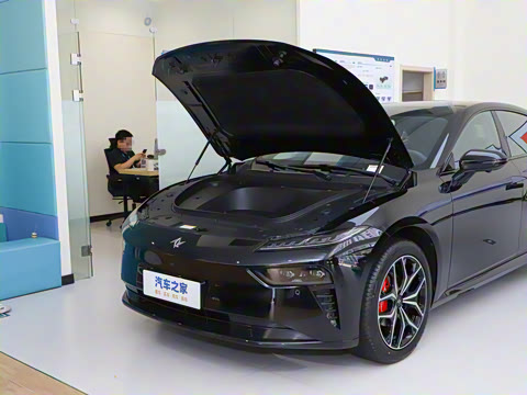 2025�� ���� 550ProѲ����