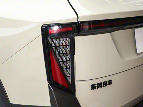 2025�� 471 Ultra