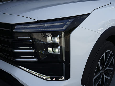 2023�� 1.5TGDI DCT�ǼҰ� 5��