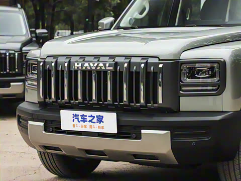 2025�� 2.0T 4WD Ultra