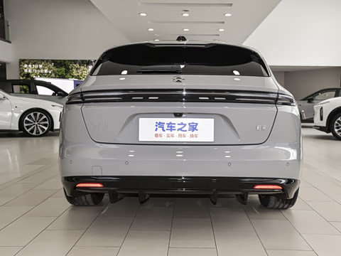 2025�� 75kWh Touring