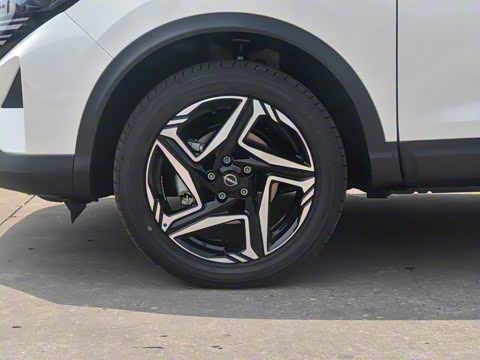 2025�� �Ŀ� ���� 2.0L CVT XV+���Ȱ�