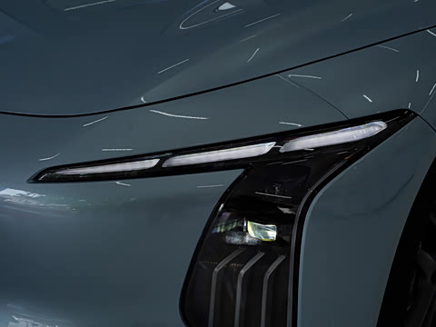 2025�� 555���˰�