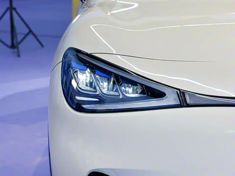 2026�� �鶯���ݰ�