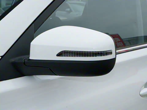 2025�� 1.5L �ֶ�׿Խ��