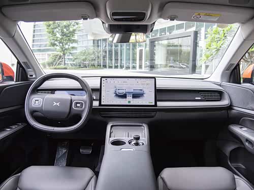 内饰外观外观中控座椅更多图片 >小鹏汽车-小鹏g6图片降价1.