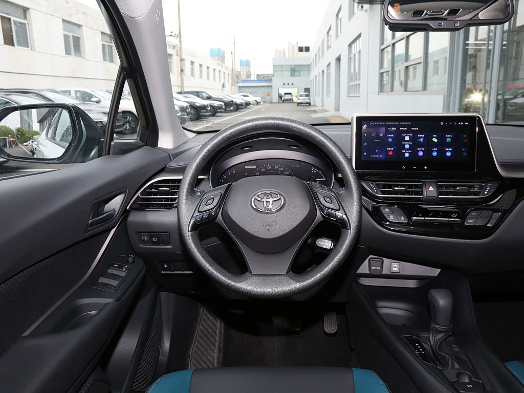 Toyota Izoa I Рестайлинг, Внедорожник 5 дв.: фото поколения