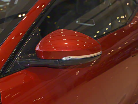 2022�� P300 Ӳ���� R-DYNAMIC BLACK