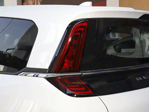 2021�� �г���չ��