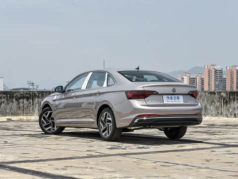 2025�� �Ŀ�� 300TSI DSG��Խ��