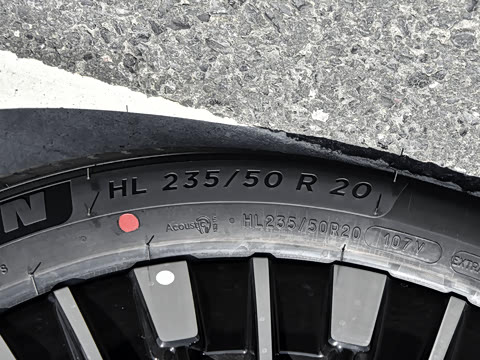 2025�� 740�������� Max