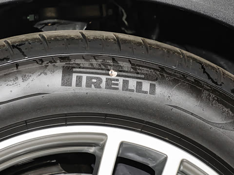 2025�� Cayenne 3.0T ���ΰ�