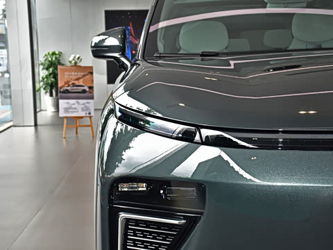 2025�� ���� 240 Max��������������ʻ