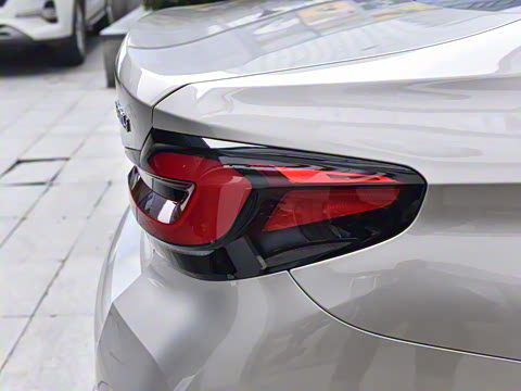 2022�� �Ŀ� 530Li ������ M�˶���װ