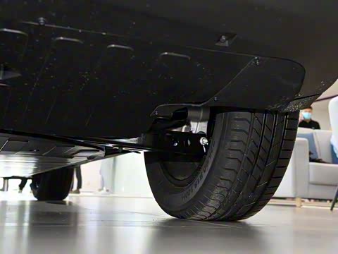 2020�� 520 U��