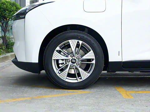 2023�� PRO �������а� 425km