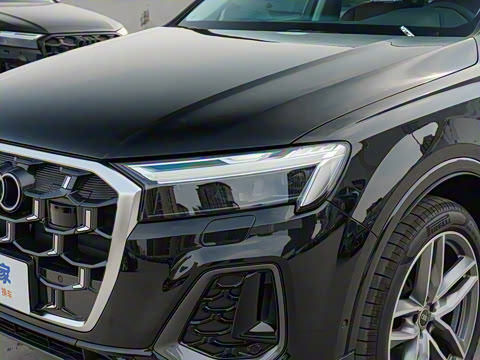 2025�� 45 TFSI quattro S line�˶���