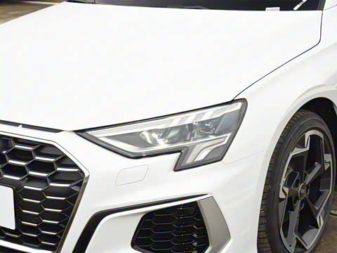 2023�� �Ŀ� Sportback 35 TFSI �����˶���