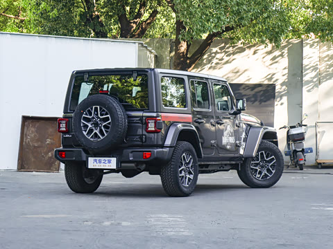 2025�� 2.0T ٪�޼�����̽����