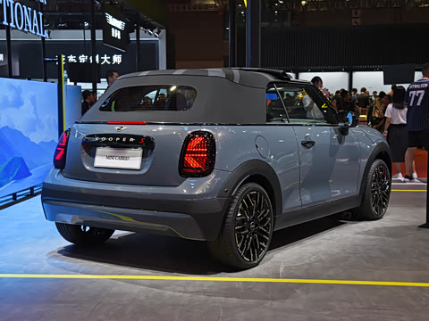 2025�� 2.0T COOPER S CABRIO �����ǳ��޶���ɫ