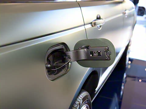 2022�� 5.0 SC V8 565PS SVA�۷��ذ�