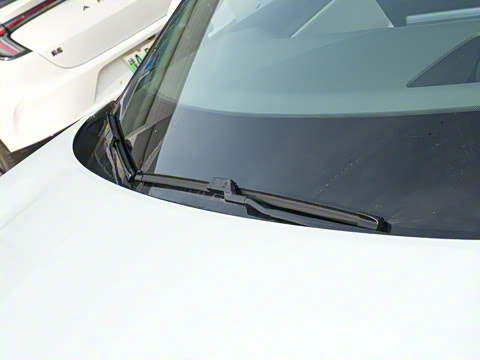 2025�� 560MAX 185kW