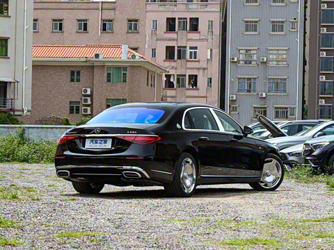 2025�� �Ŀ� S 680 4MATIC