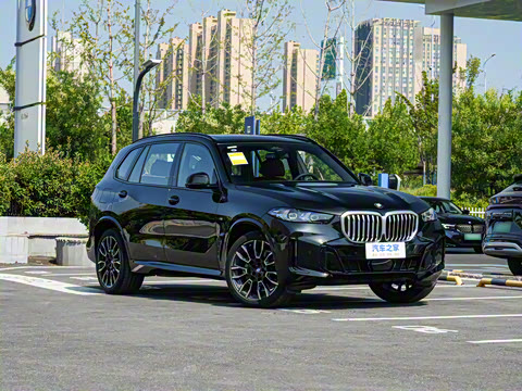 2025 xDrive 40Li M˶ҹװ
