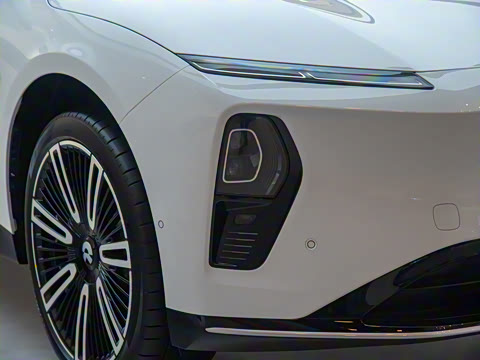 2025�� 102kWh ǩ����