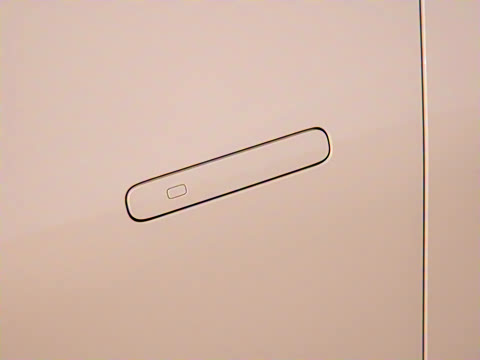 2025�� 600 �������� Max