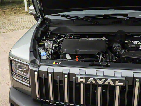 2025�� 2.0T 4WD Ultra