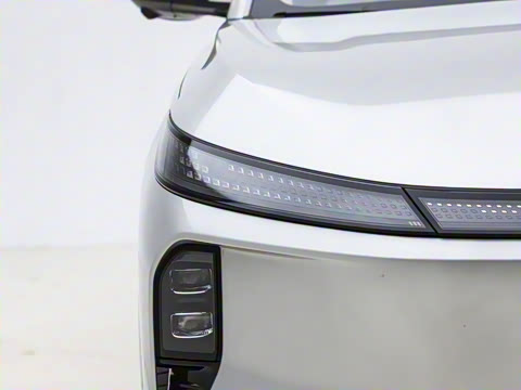 2025�� 185KM�����