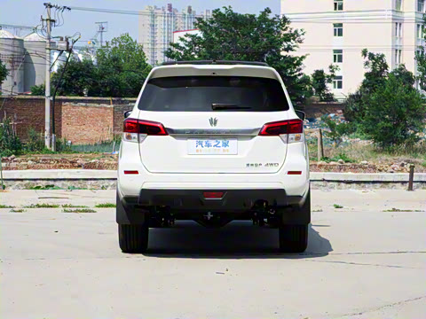 2025�� 2.0T ���������;����