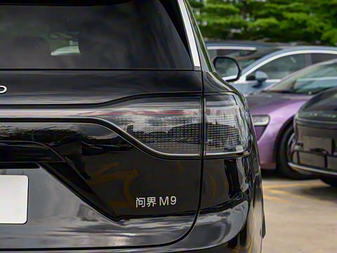 2025�� ���� Ultra�� 52kWh 5����