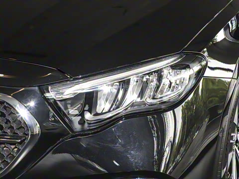 2024�� E 350 e L ���ʽ��϶����˶��γ�